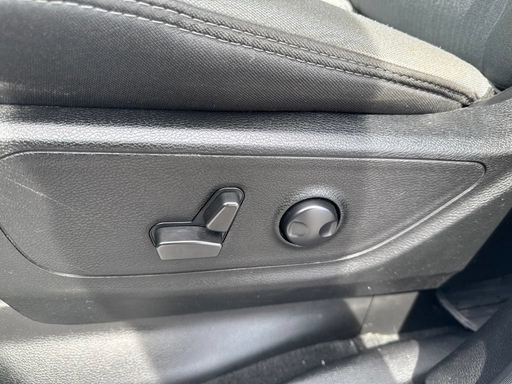 Used 2022 RAM 1500 Big Horn AWD/4WD image 13