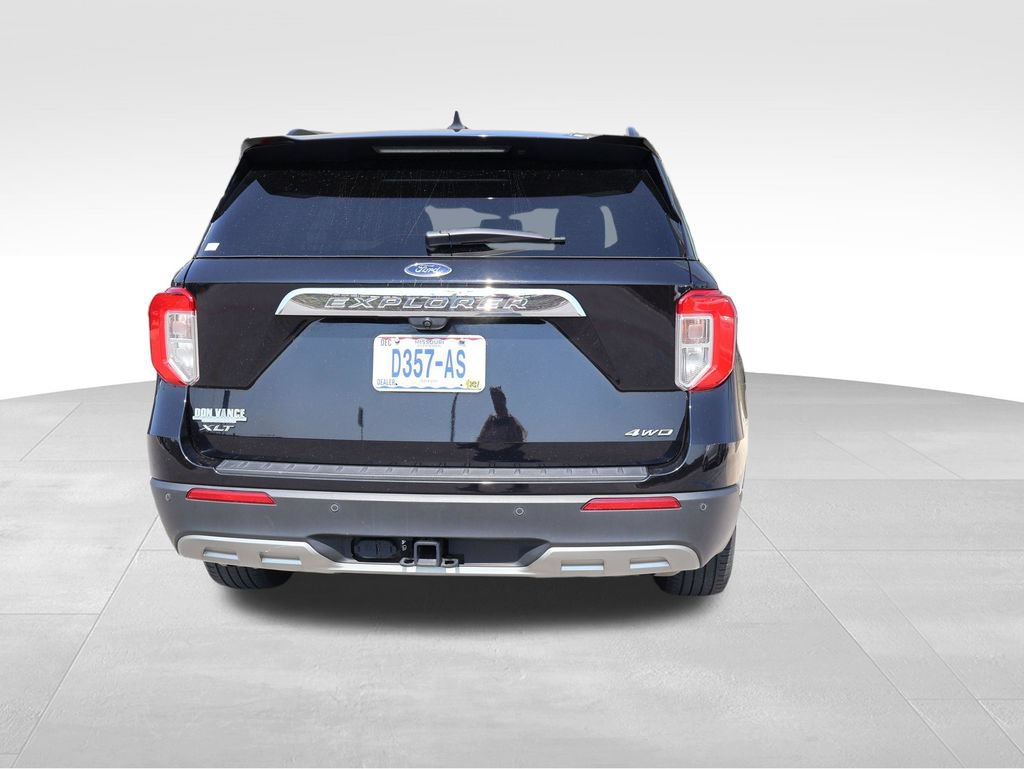 Certified 2021 Ford Explorer XLT w/ Equipment Group 202A AWD/4WD image 19