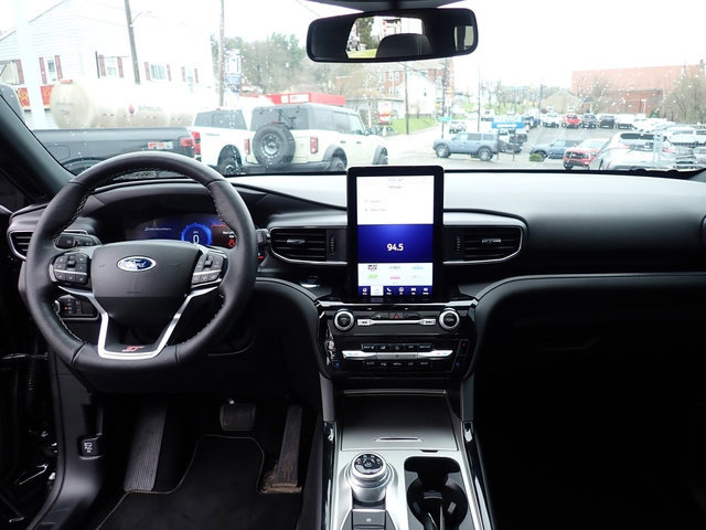 Certified 2023 Ford Explorer ST w/ Equipment Group 401A image 21