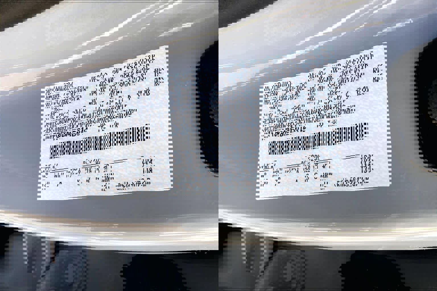 Certified 2025 Ford F250 Platinum image 33