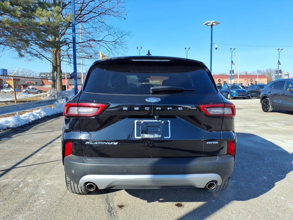 Certified 2024 Ford Escape Platinum image 3