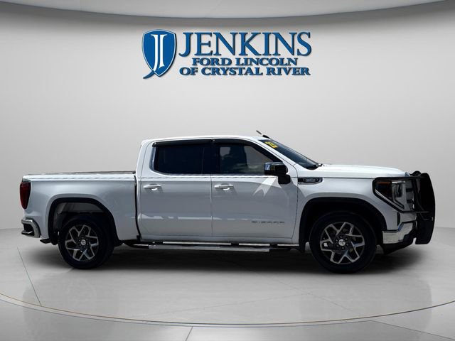 Used 2023 GMC Sierra 1500 SLE RWD image 9