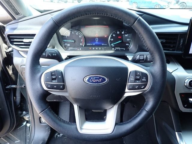 Certified 2024 Ford Explorer XLT w/ Equipment Group 202A AWD/4WD image 25