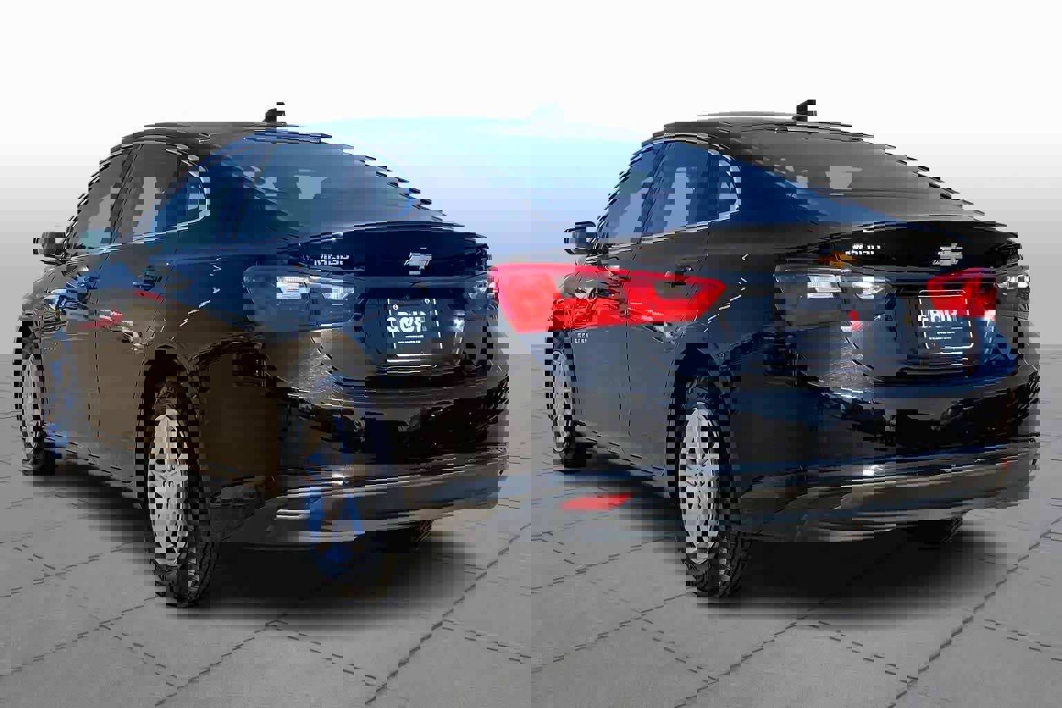 Used 2024 Chevrolet Malibu LS image 4