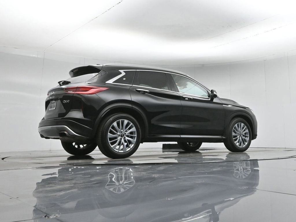 Used 2024 INFINITI QX50 Luxe image 14