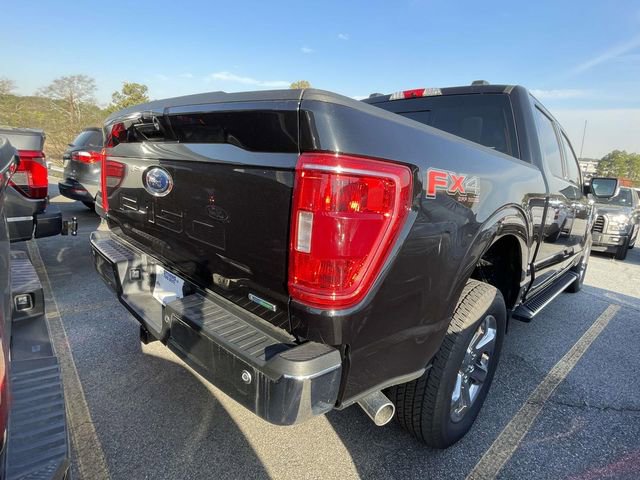 Certified 2022 Ford F150 XLT w/ Equipment Group 302A High image 4