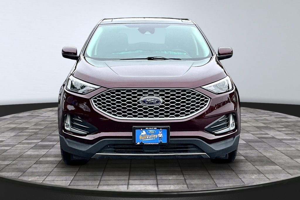 Certified 2024 Ford Edge SEL w/ Convenience Package AWD/4WD image 2