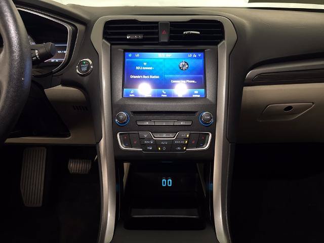 Certified 2020 Ford Fusion SEL FWD image 18