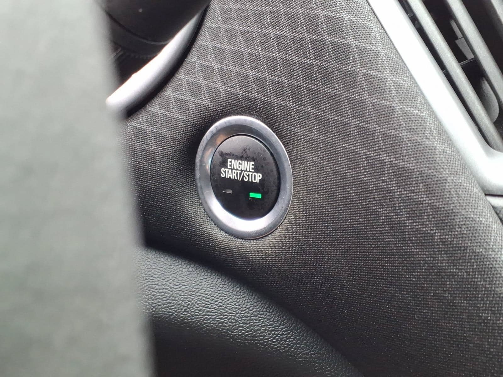 Used 2024 Chevrolet Malibu LT FWD image 17