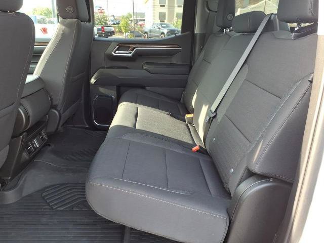 Used 2025 Chevrolet Silverado 1500 LT AWD/4WD image 11