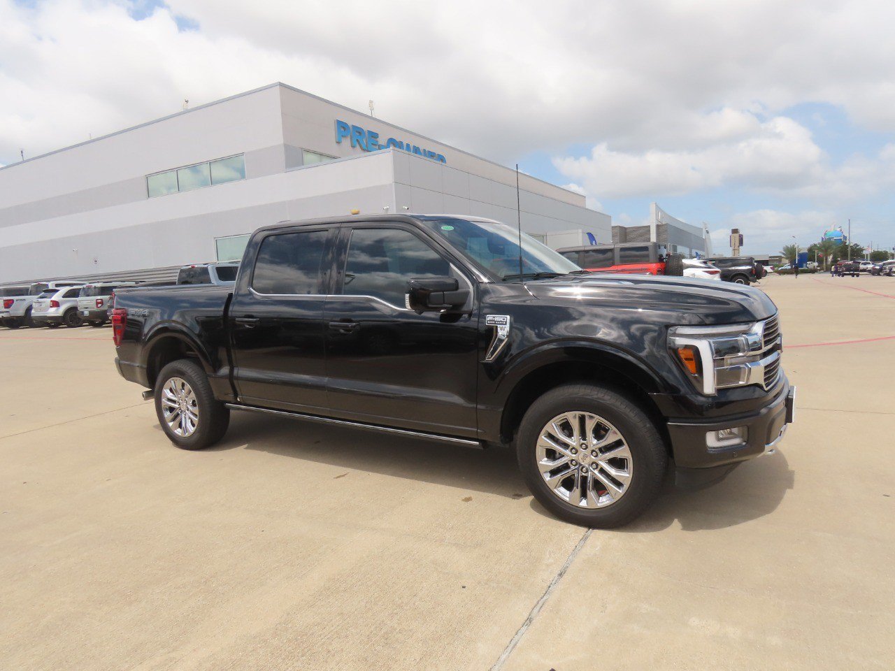 Certified 2024 Ford F150 King Ranch w/ FX4 Off-Road Package AWD/4WD image 7
