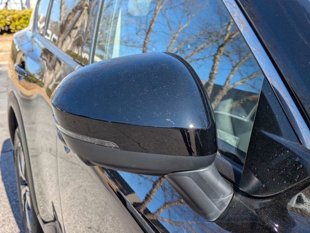 Used 2025 Nissan Rogue SL w/ SL Premium Package image 11