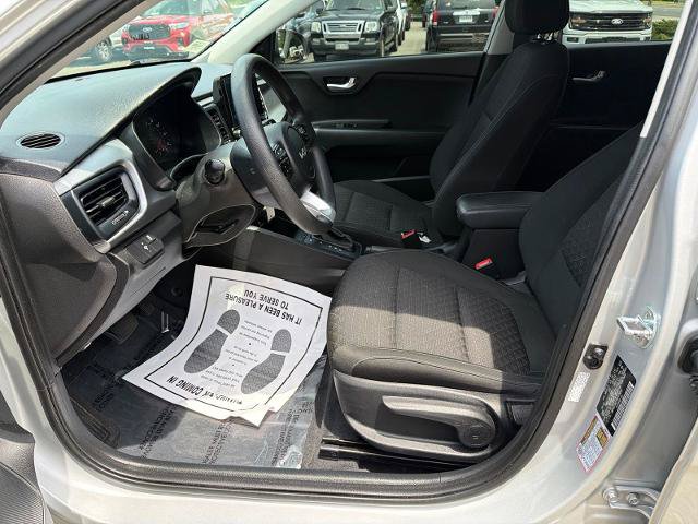 Used 2022 Kia Rio S FWD image 9