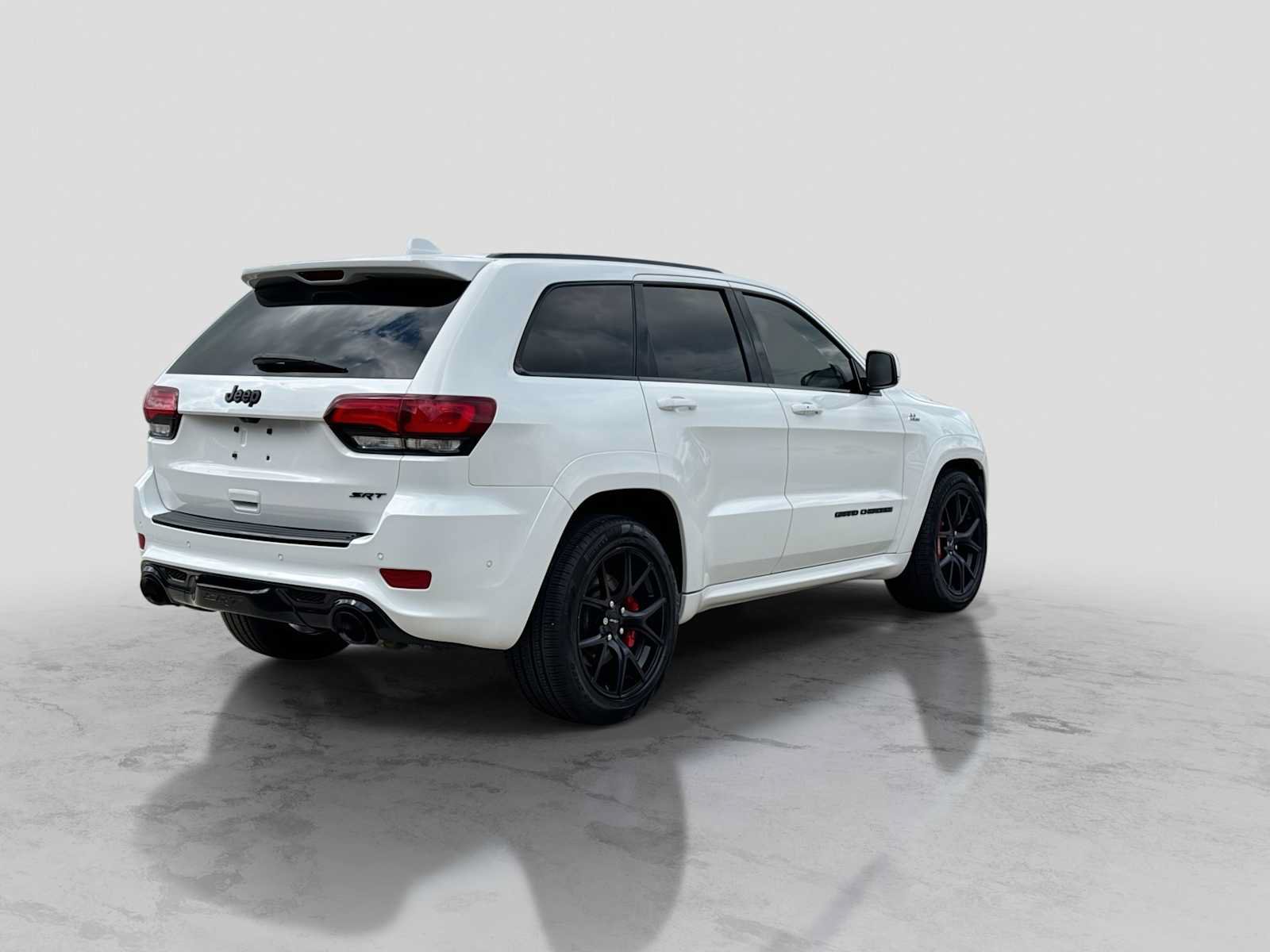 Used 2018 Jeep Grand Cherokee SRT AWD/4WD image 6