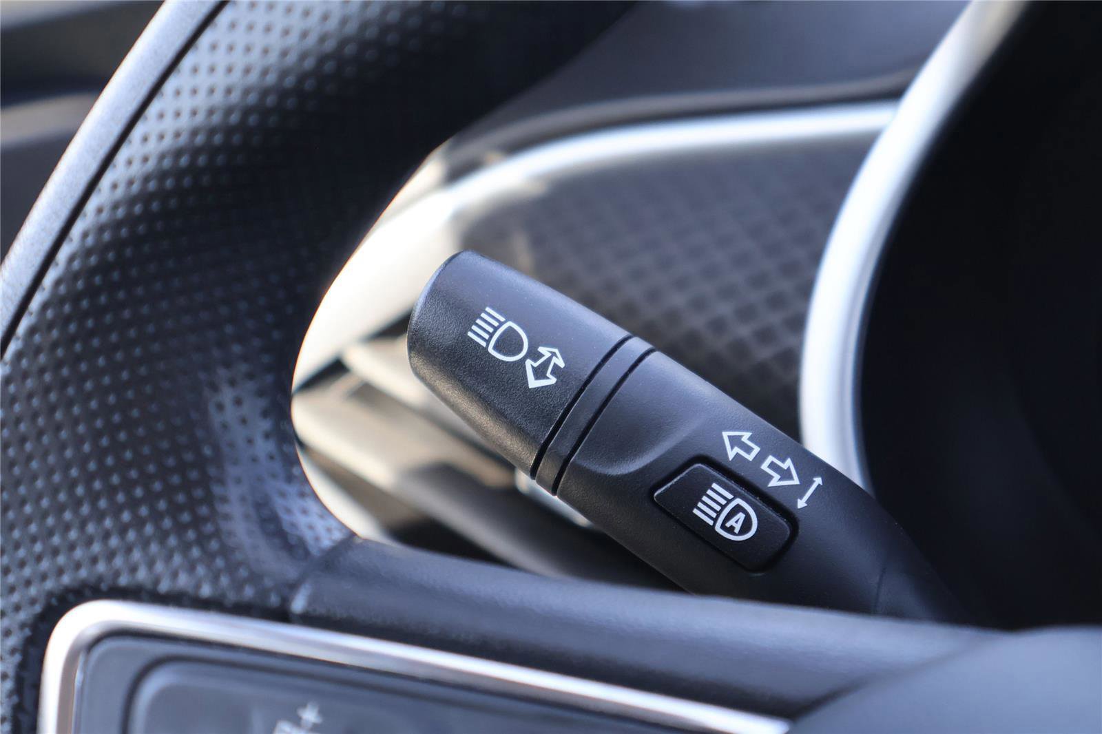 Used 2024 Chevrolet Malibu LT image 19