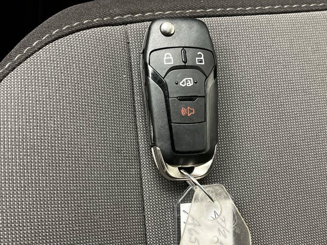 Certified 2020 Ford Transit 150 XLT RWD image 21