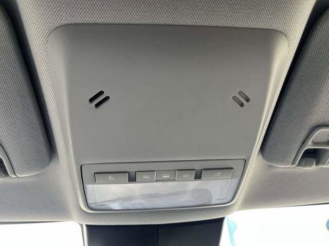 Used 2017 Chevrolet Trax LT image 19