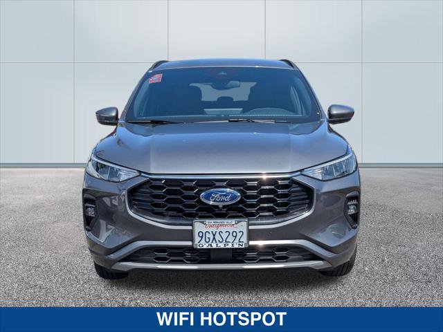 Certified 2023 Ford Escape ST-Line Select w/ Tech Pack #2 AWD/4WD image 8