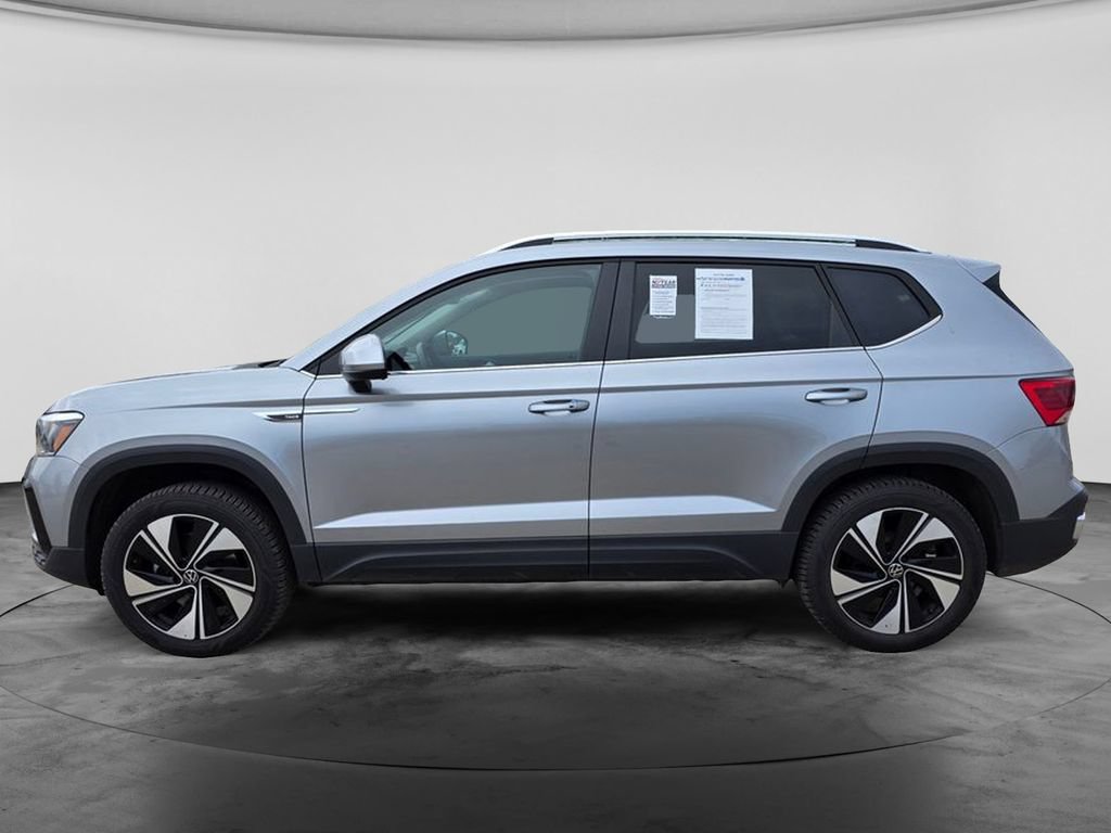 Used 2023 Volkswagen Taos SE AWD/4WD image 5