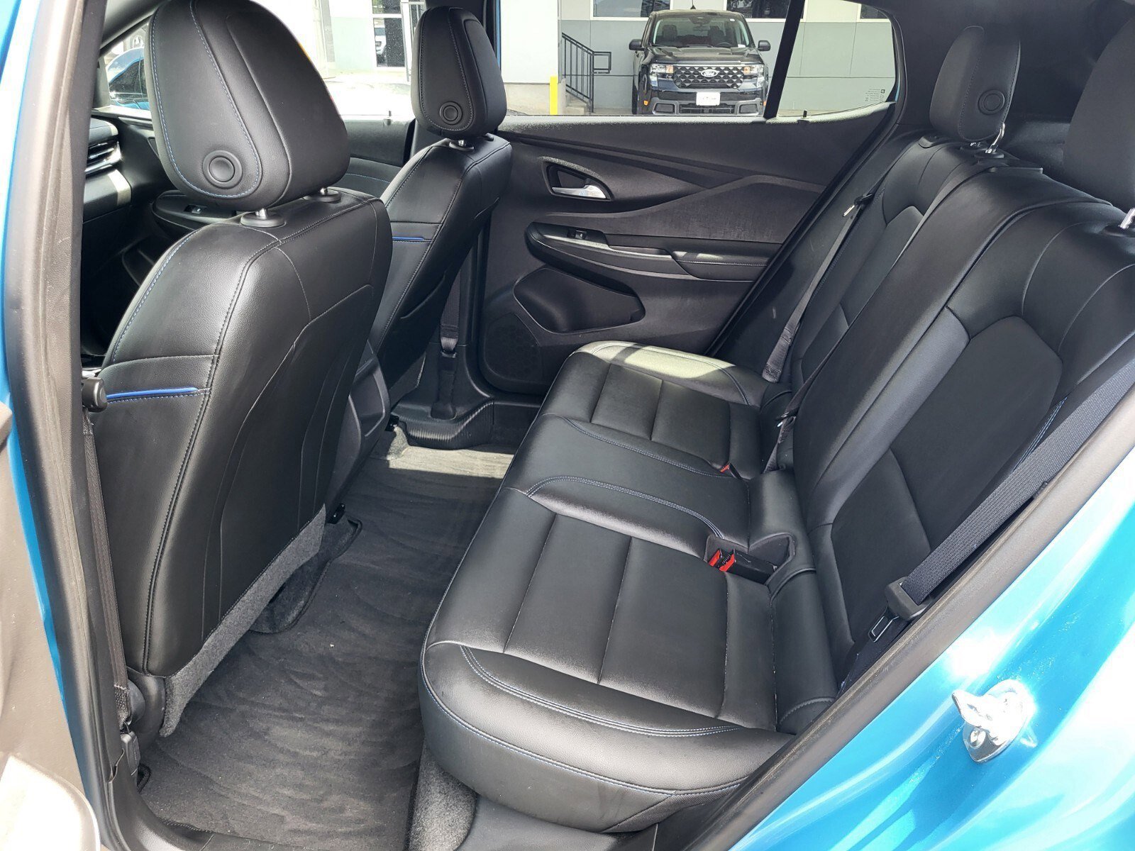 Used 2025 Buick Envista Sport Touring FWD image 17