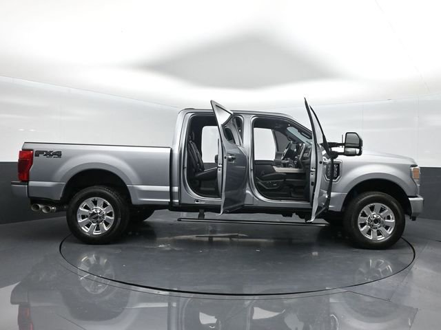 Certified 2022 Ford F350 Platinum w/ FX4 Off-Road Package image 27