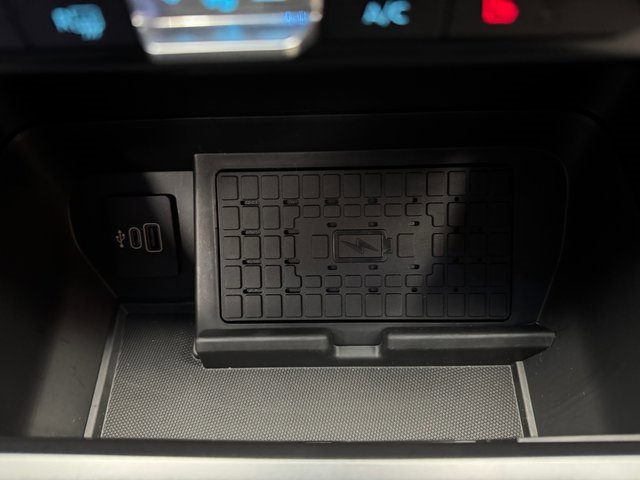 Certified 2025 Ford F150 XLT w/ Equipment Group 303A High image 19