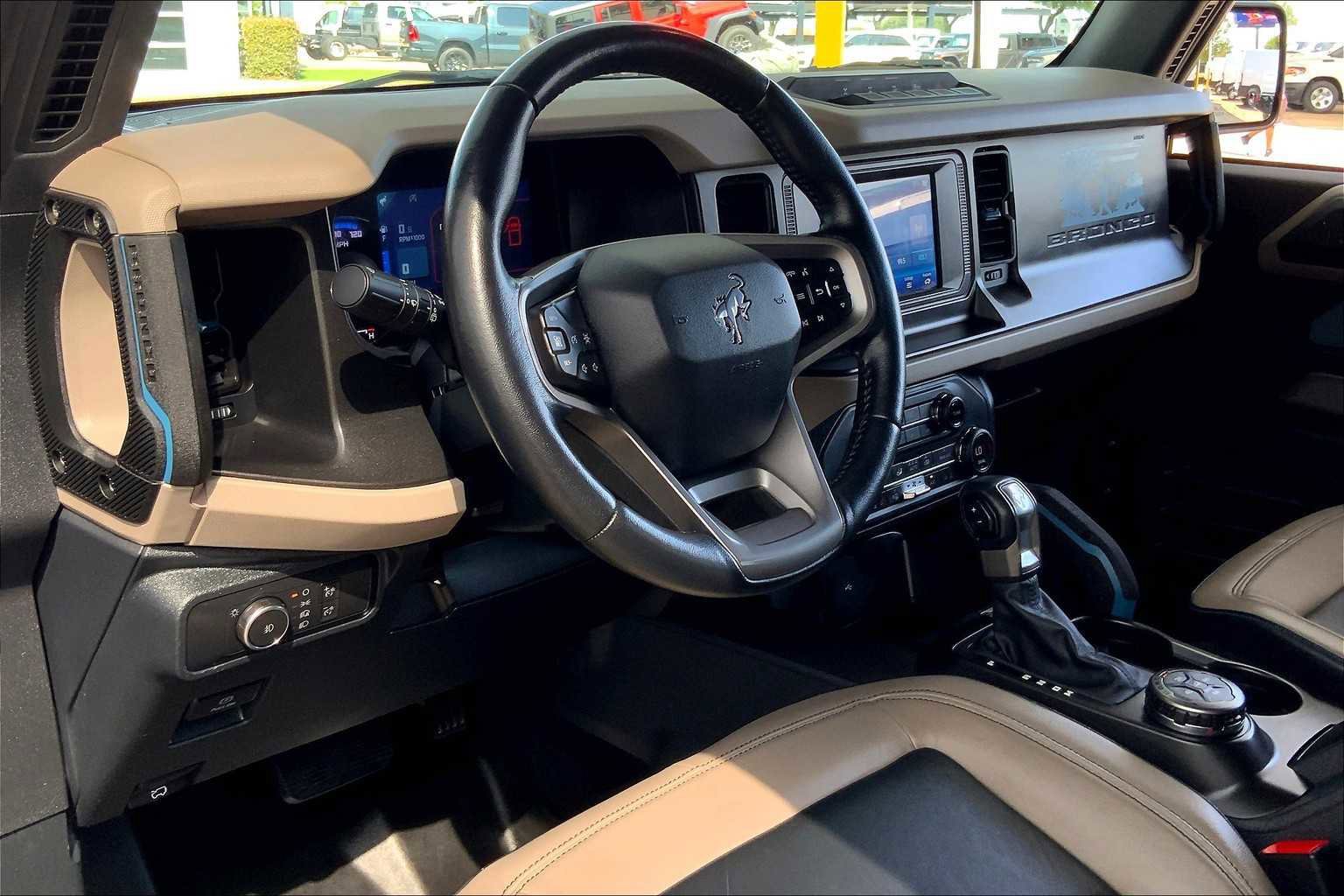 Certified 2021 Ford Bronco Wildtrak image 33