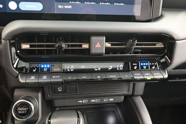Used 2025 Toyota Land Cruiser w/ Premium Package AWD/4WD image 26
