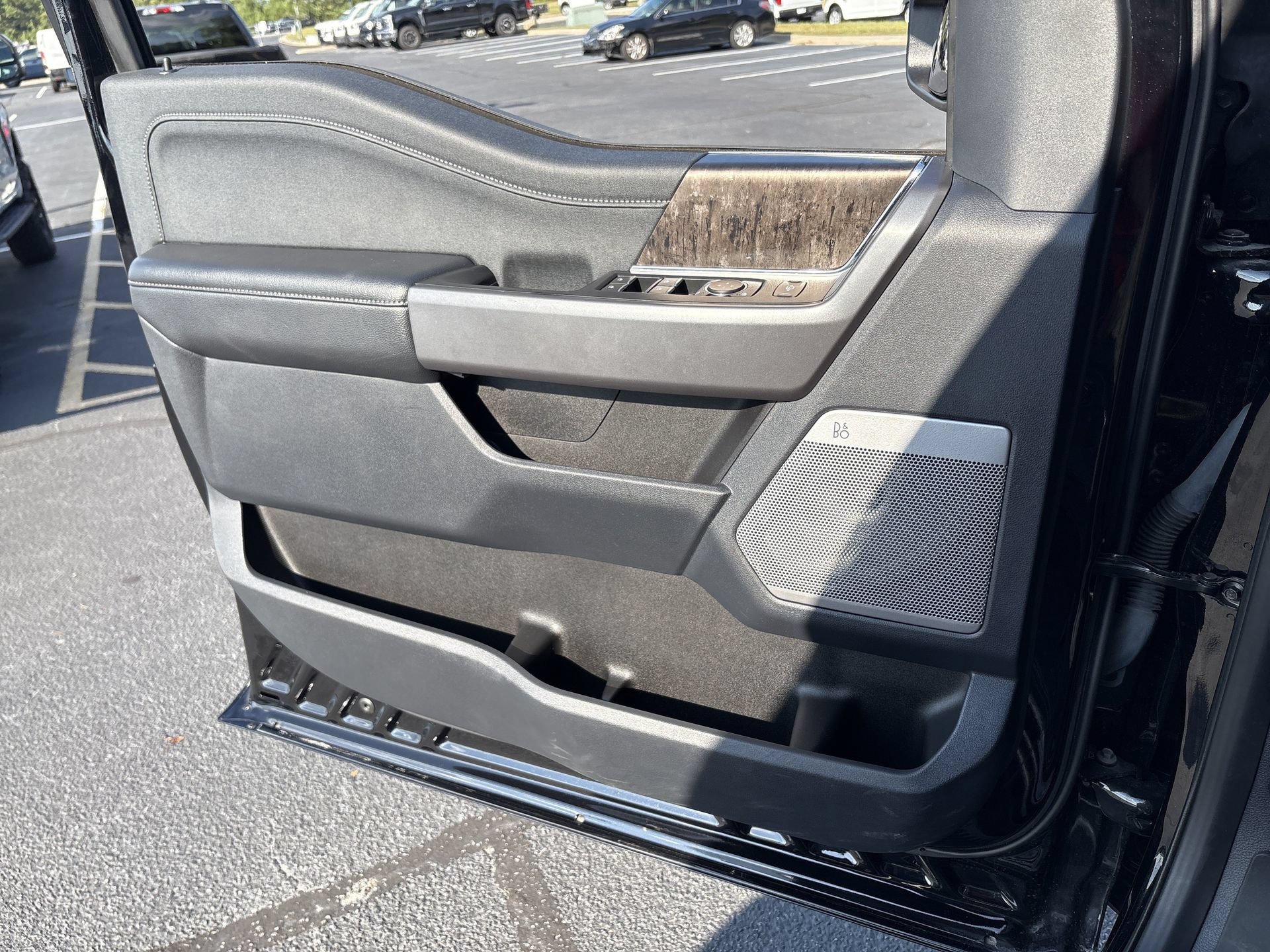 Certified 2024 Ford F250 Lariat AWD/4WD image 13