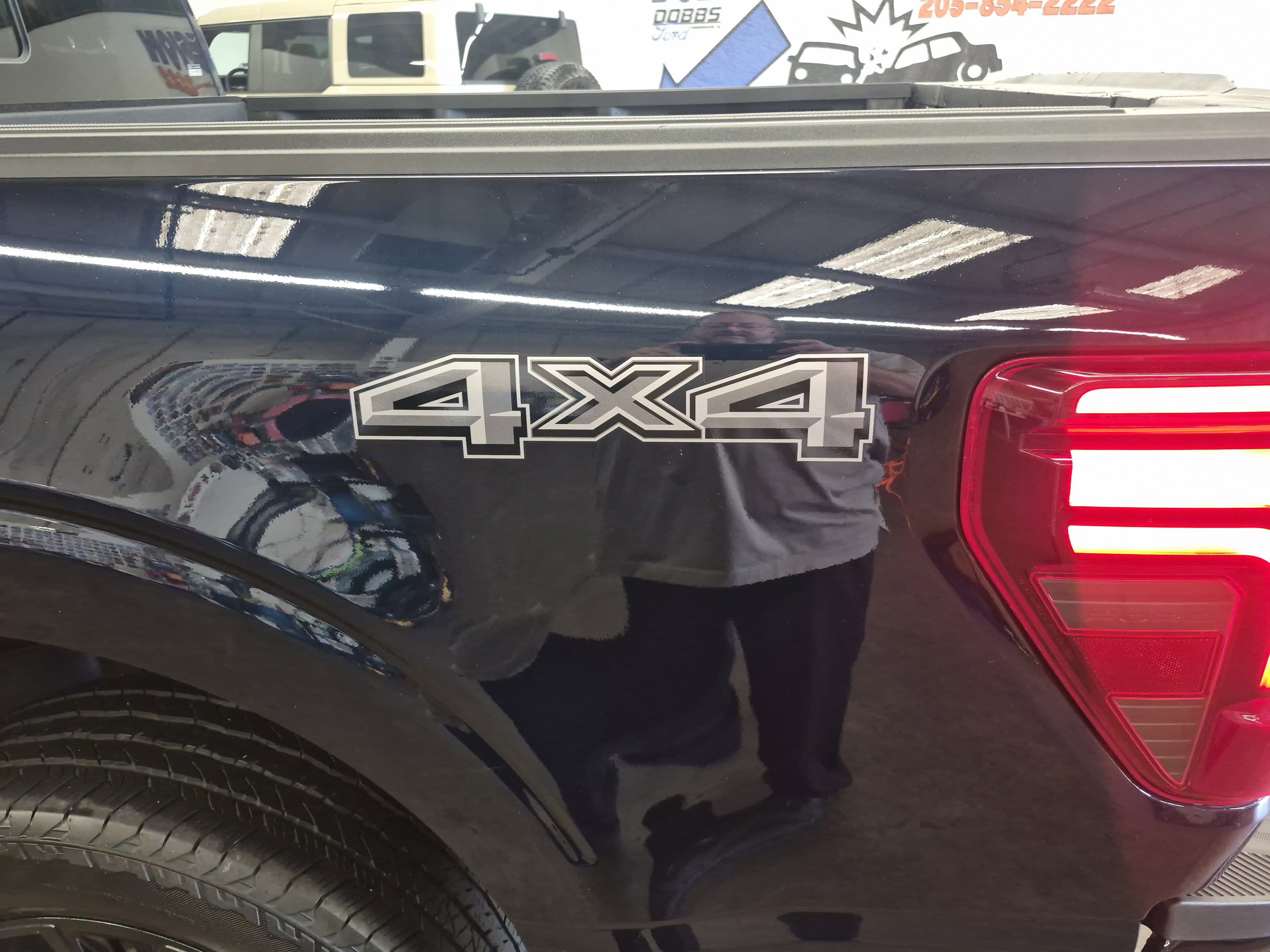 Certified 2025 Ford F150 Platinum AWD/4WD image 10