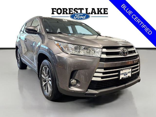 Used 2019 Toyota Highlander XLE AWD/4WD image 1