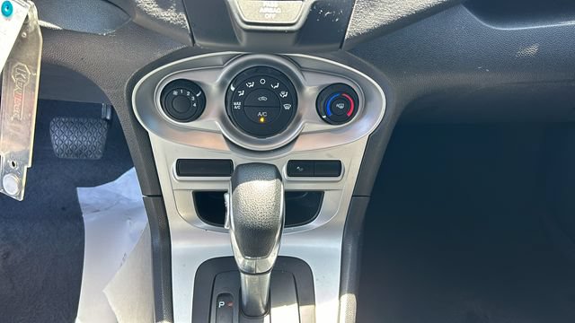 Certified 2018 Ford Fiesta SE FWD image 20