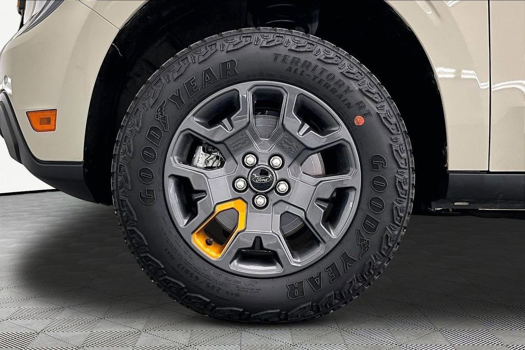 Certified 2025 Ford Maverick Tremor image 11