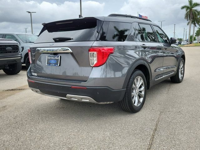 Certified 2023 Ford Explorer XLT w/ Equipment Group 202A RWD image 6