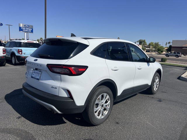 Certified 2025 Ford Escape Active AWD/4WD image 4