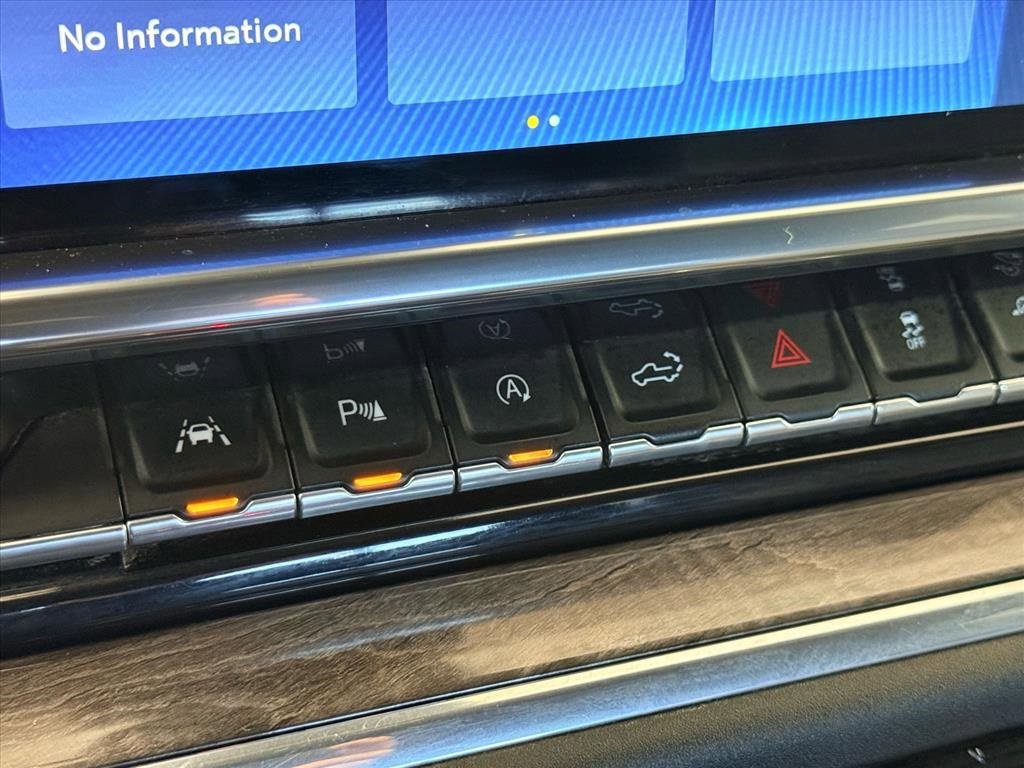 Used 2023 Chevrolet Silverado 1500 LTZ w/ LTZ Convenience Package II image 24