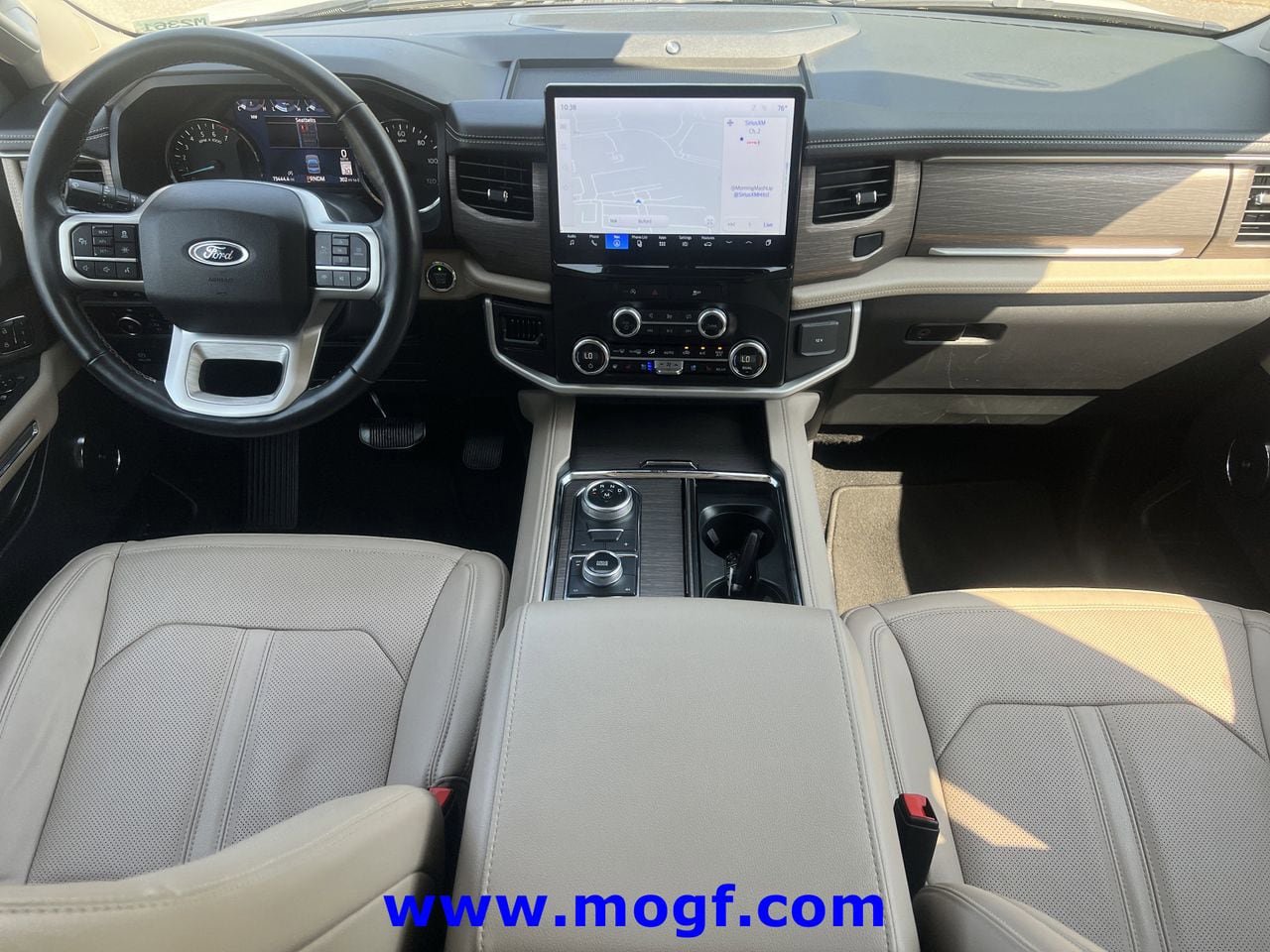 Certified 2024 Ford Expedition Max Limited AWD/4WD image 9