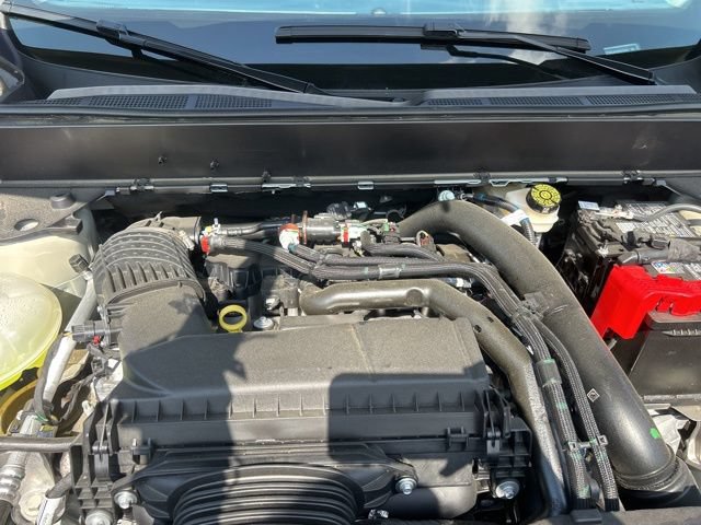 Certified 2025 Ford Maverick XLT w/ Equipment Group 302A AWD/4WD image 32