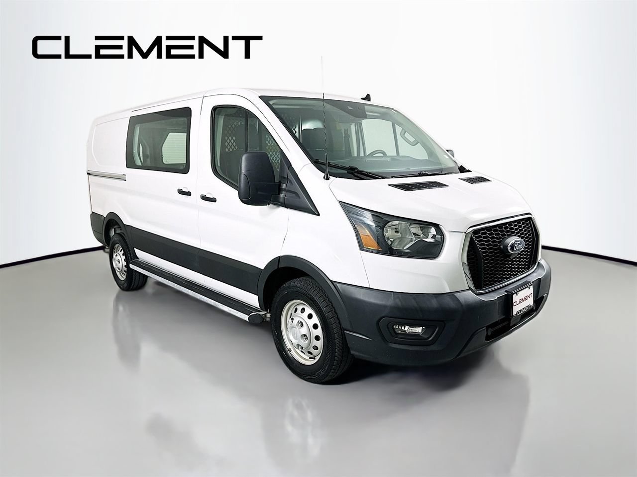 Certified 2024 Ford Transit 250 Low Roof AWD w/ Exterior Upgrade Package image 5