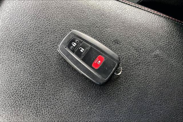 Used 2022 Toyota 4Runner TRD Off-Road AWD/4WD image 11