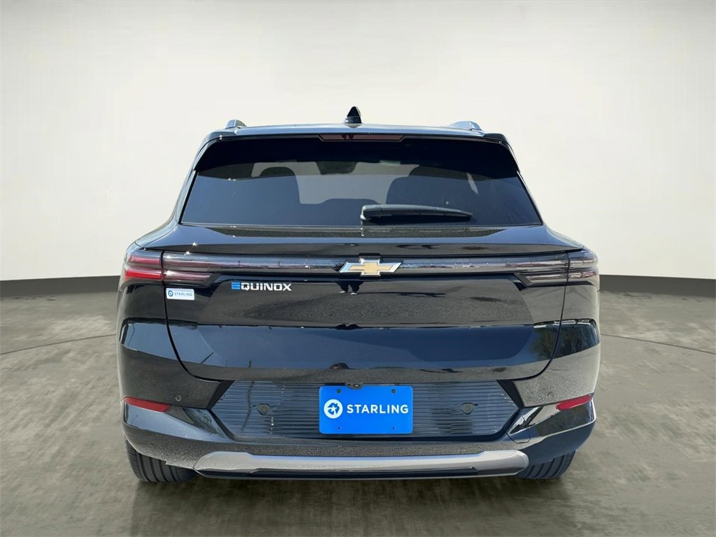 Used 2025 Chevrolet Equinox EV LT image 7