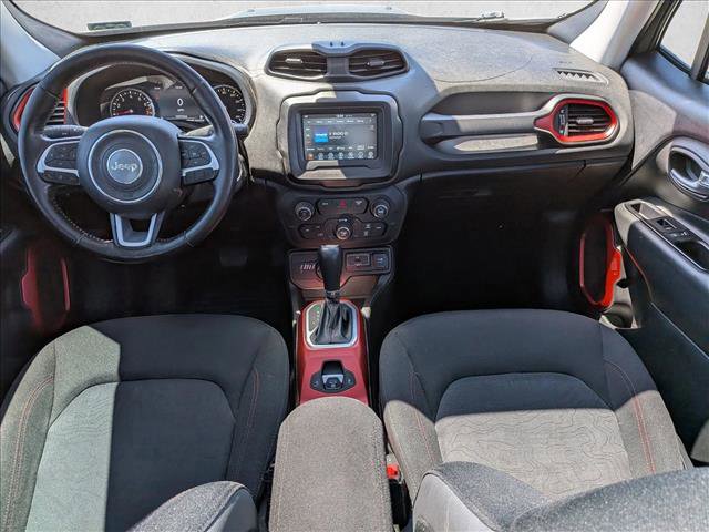 Used 2019 Jeep Renegade Trailhawk w/ Cold Weather Group II AWD/4WD image 19