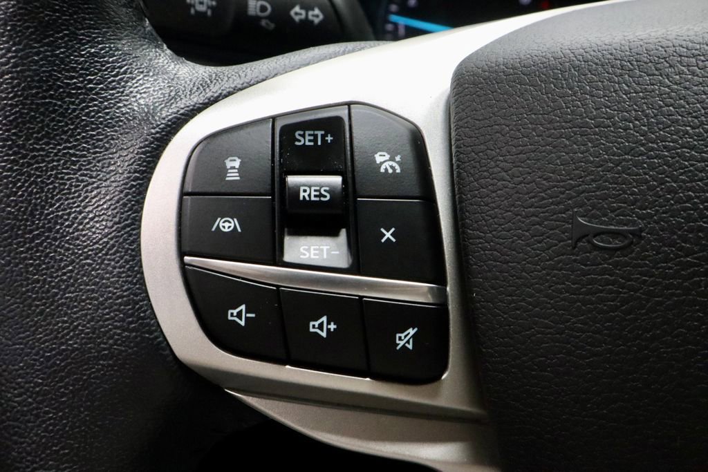 Certified 2021 Ford Explorer Limited w/ Equipment Group 301A image 28