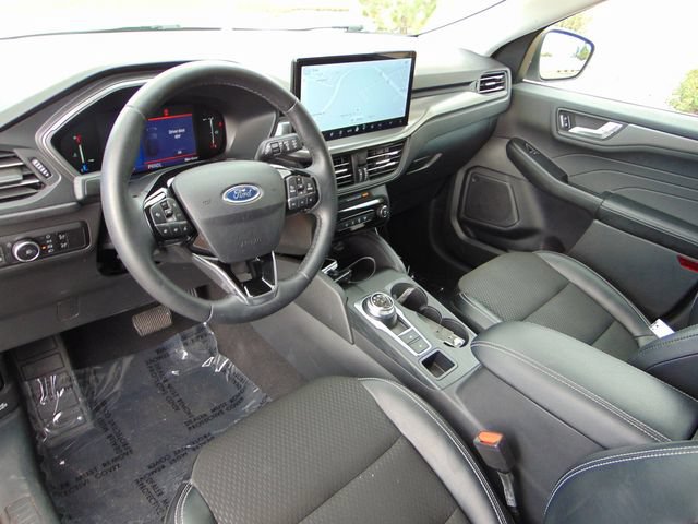 Certified 2026 Ford Escape SE FWD image 11