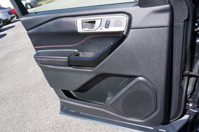 Certified 2023 Ford Explorer ST-Line w/ Class IV Trailer Tow Package image 30