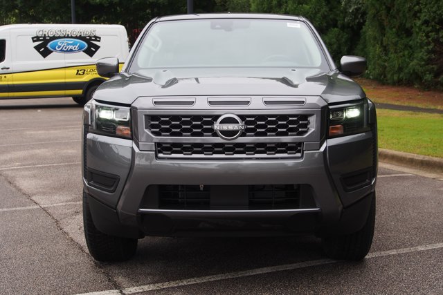Used 2026 Nissan Frontier SV RWD image 2