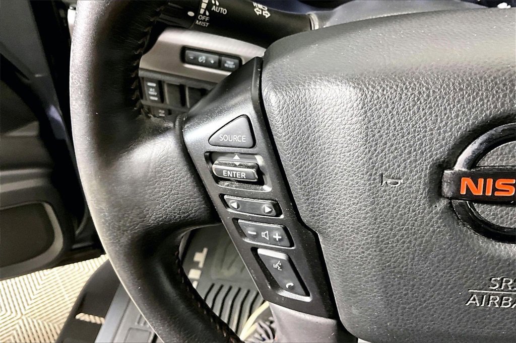 Used 2021 Nissan Titan PRO-4X w/ Pro-4x Convenience Package image 14