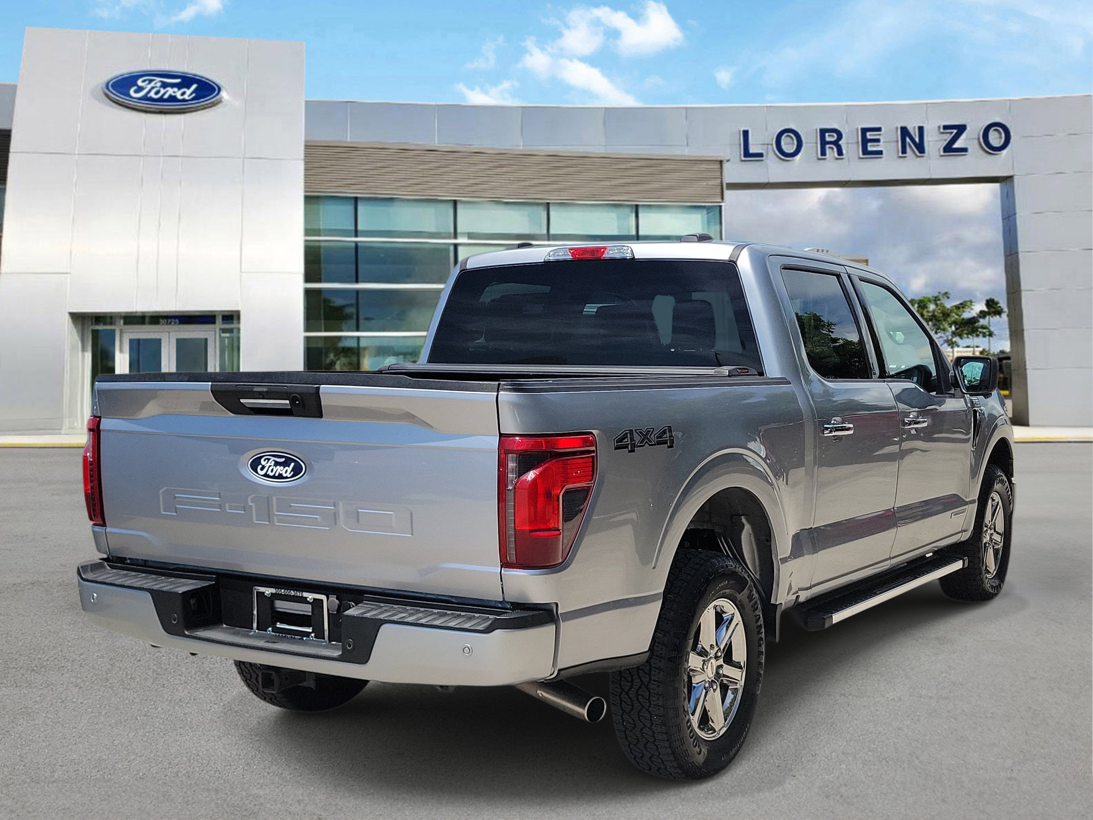Certified 2024 Ford F150 XLT w/ Mobile Office Package AWD/4WD image 5