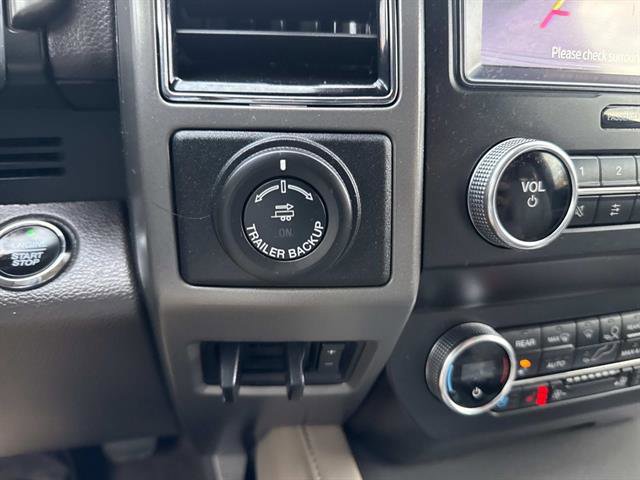 Certified 2020 Ford Expedition XLT w/ Equipment Group 202A image 25