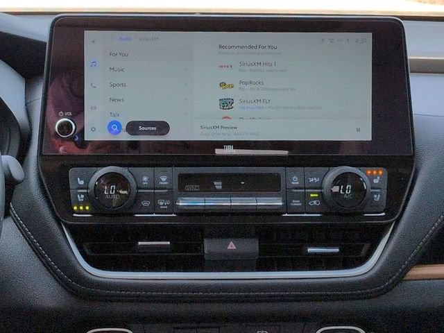 Used 2024 Toyota Grand Highlander Limited FWD image 17